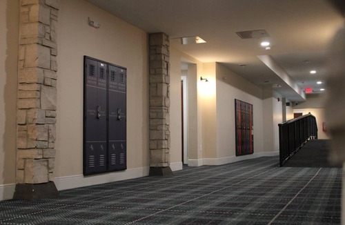Columbia Hotel | 300 m² Hotel ∙ 7 guests