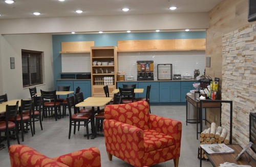 Fairview Heights Hotel | 31 m² Hotel ∙ 127 guests