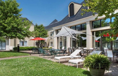Wood Dale Hotel | 32 m² Hotel ∙ 127 guests