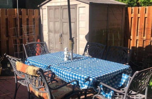 Hyde Park Bed & Breakfast | 37 m² Bed and breakfast ∙ 1 bedroom ∙ 2 guests