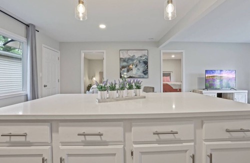 Romeoville House | 4 Bed RomeoRanch Hosted By Coast To Coast Housing