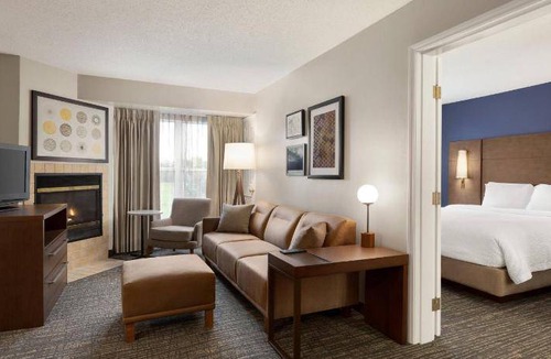 Bloomingdale Hotel | 41 m² Hotel ∙ 2 bedrooms ∙ 127 guests