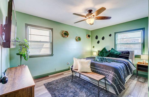 Elmwood Park Apartment | 46 m² Apartment ∙ 2 bedrooms ∙ 10 guests