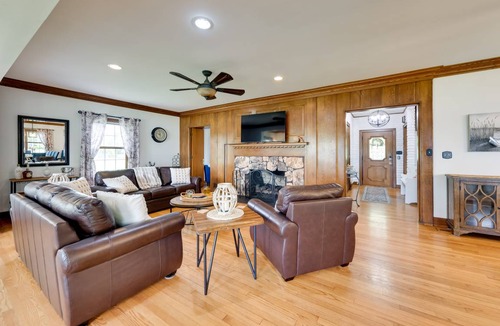 McHenry House | 464 m² House ∙ 8 bedrooms ∙ 20 guests