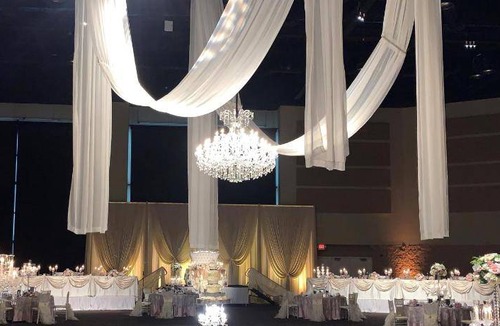 Tinley Park Hotel | 47 m² Hotel ∙ 127 guests