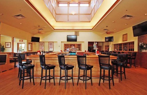 Tinley Park Hotel | 47 m² Hotel ∙ 127 guests