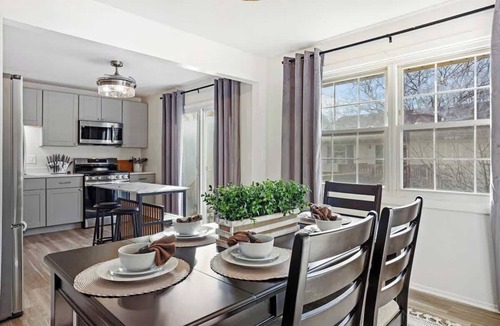 Forestview House | 4BR Family Home w/Great Light | LCP Collection