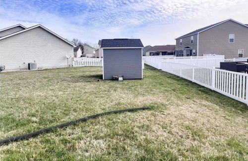 New Baden House | 5 bedrooms near SAFB