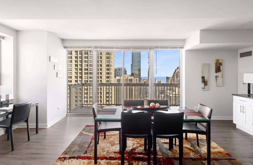Near North Side Apartment | 53-54 Floor Penthouse