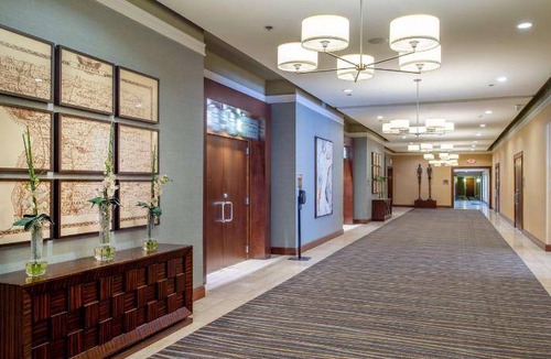 Collinsville Hotel | 55 m² Hotel ∙ 127 guests
