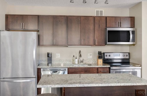 The Loop Hotel | 56 m² Hotel ∙ 1 bedroom ∙ 3 guests