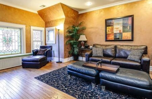 Gold Coast Apartment | 57 #3 - Gold Coast Getaway Suite 3 - Sleeps 6