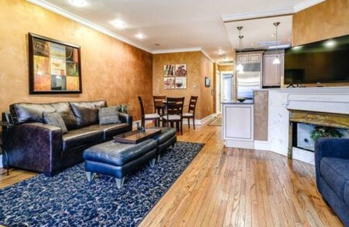 Gold Coast Apartment | 57 #3 - Gold Coast Getaway Suite 3 - Sleeps 6