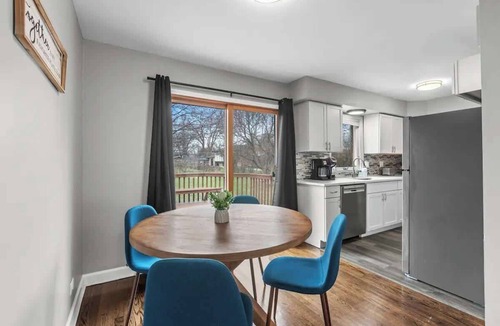 Roselle House | 5BR Family Home + Backyard | LCP Collection