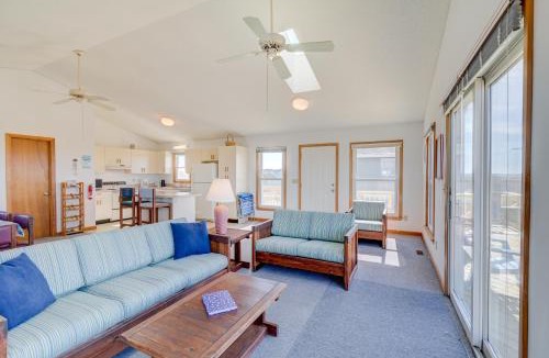South Nags Head House | 6287 - Salt and Light