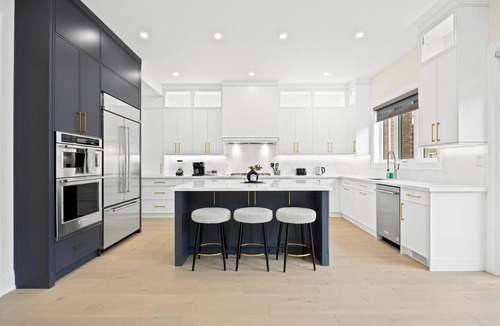 Brampton House | 6BR Brampton Detached ~ 100% Spotless & Private