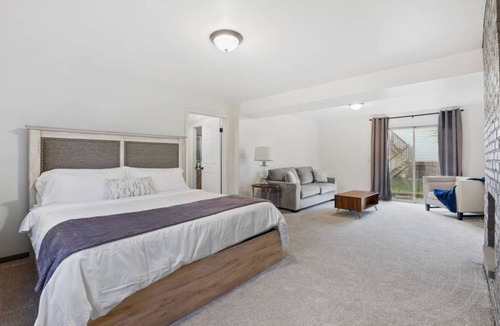 Forestview House | 70 m² House ∙ 4 bedrooms ∙ 8 guests