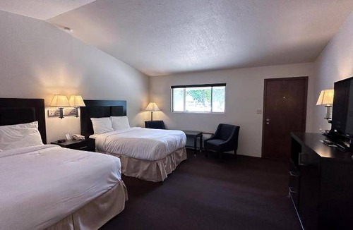 Shelbyville Hotel | 70 m² Motel ∙ 4 guests