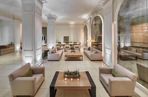Gold Coast Hotel | 74 m² Hotel ∙ 127 guests