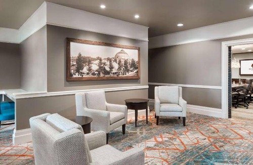 Downtown Springfield Hotel | 80 m² Hotel ∙ 127 guests