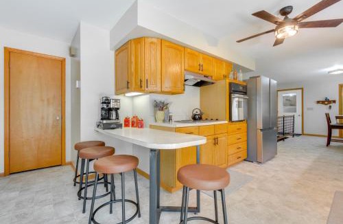 Frederick House | 9 Mi to Downtown Rushville Cozy Getaway with Grill