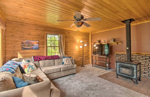 Camp Grove House | 92 m² House ∙ 2 bedrooms ∙ 6 guests