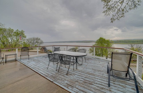 Peoria Heights House | 92 m² House ∙ 3 bedrooms ∙ 6 guests
