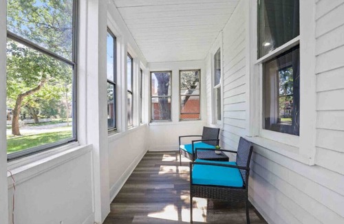 Homewood House | A Dream Home in Chicagoland