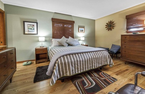 Rockford House | A Mid-century Modern lover's dream!