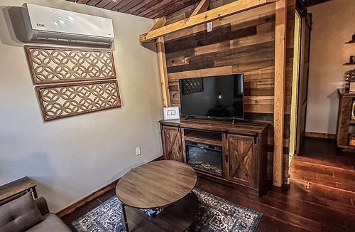 Carlinville Apartment | A small town hidden gem. You feel like a kid again when you enter the HiDeAwAy.