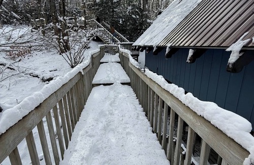 Beech Mountain Ski Chalet | A054 Bch Mtn Housy - Streamfront Cabin near Popular Hiking Trails