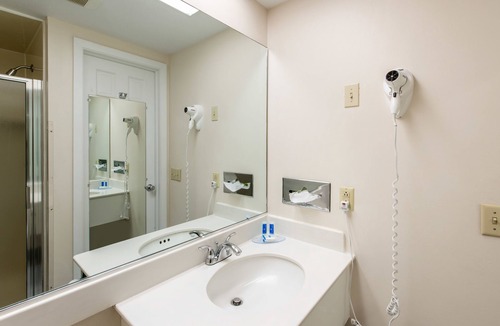 Benton Tract Hotel | Abode