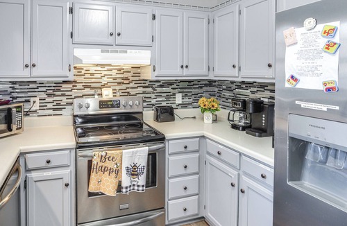 Murfreesboro House | Above-Ground Pool & Backyard at Murfreesboro Home!