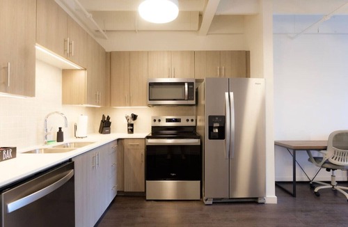 Washington Apartment | Above The Roots | Classy 1BD Escape