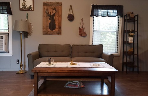 Carrier Mills House | Adventure Awaits exploring the Shawnee National Forest and the great outdoors.