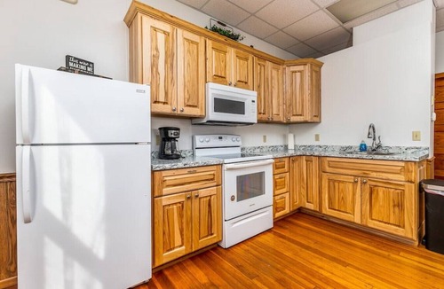Scales Mound Apartment | Affordable and Close to Galena 1 bedroom