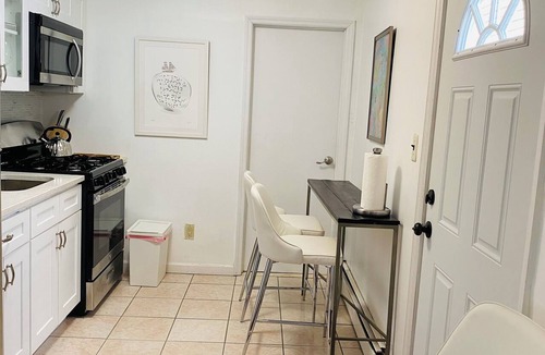 Queens Apartment | Affordable Charming and Spacious 2 bedroom unit in delightful Queens New York