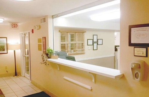 Libertyville House | Affordable & Convenient: 4 Cozy Suites w/Full Kitchen, BBQ & Pet-Friendly