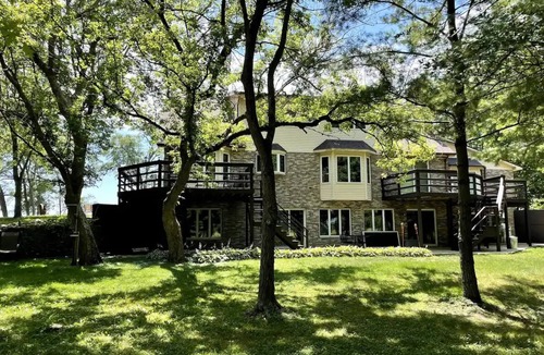 University Park House | Agape Green Estate for Vacationers and Visionariesnn