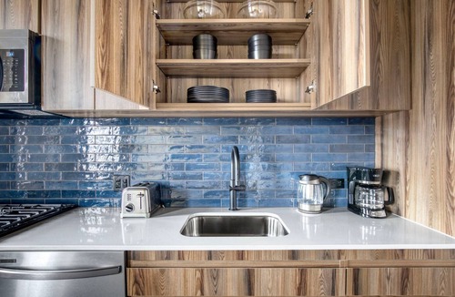 Near West Side Apartment | Airy West Loop Jr 1BR w/Gym & Rooftop, nr Union Park, by Blueground
