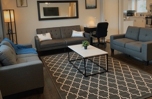 Aurora House | Albor Homes #1, Recently-Renovated!