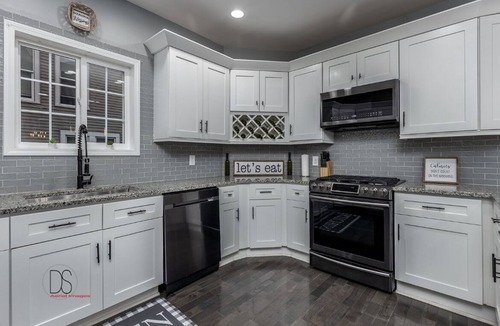 Ottawa Villa | Amazing Victorian Home Located in Ottawa