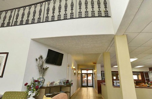 Marion Hotel | America's Best Value Inn-Marion