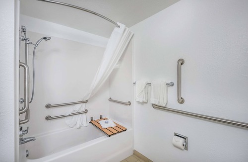 East Peoria Hotel | Americas Best Value Inn East Peoria