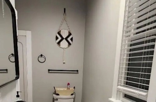 Algonquin Apartment | Apartment in the Heart of Algonquin