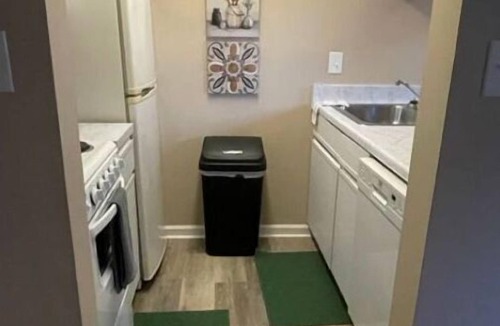 Coliseum Central Apartment | Apartment!