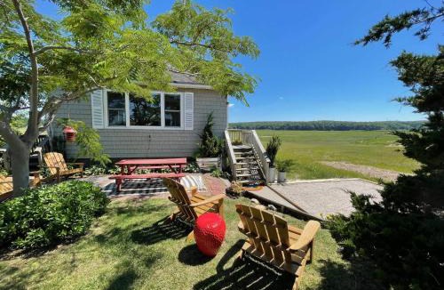 Wading River House | Artist-designed Beach House