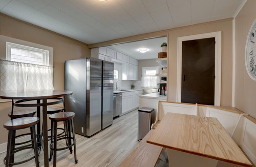 Quincy House | Aunt Lele's Cozy Cottage