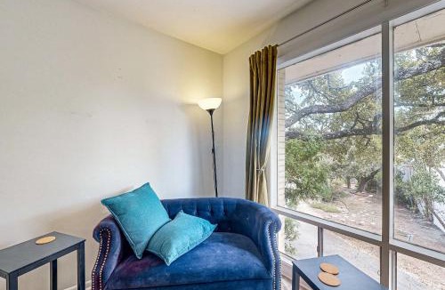 Highland Park West Apartment | Austin Hillside Haven