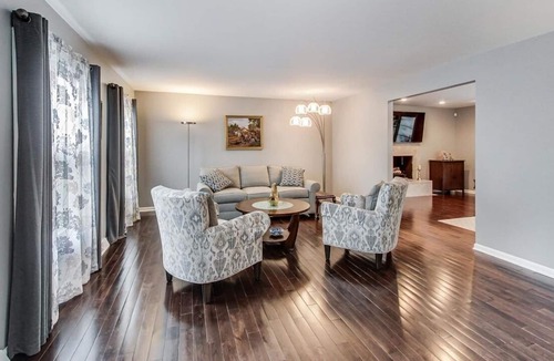 Lombard House | Awesome Location, House, spacious, luxury, clean, 4BR 2.5BA